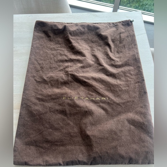 Elie Tahari 100% Leather Hobo Bag in Black NWOT - Picture 12 of 17